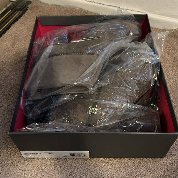 Vince Camuto Hamilton Boots - Picture 10 of 10